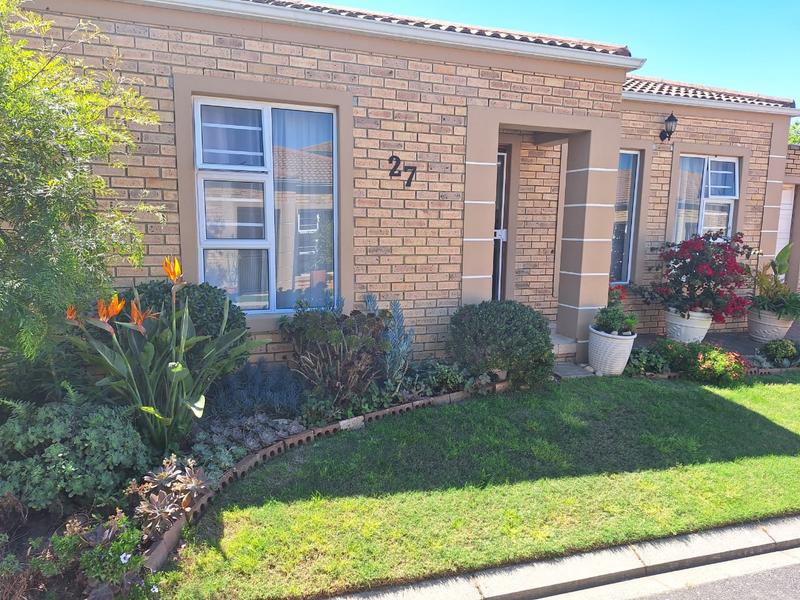 To Let 2 Bedroom Property for Rent in Vredekloof Western Cape